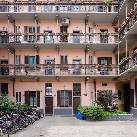 Lägenhet Viale Corsica 38
